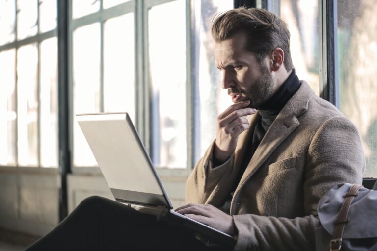 The Power of Responding to Negative Reviews on Google Business: Why It's Vital and How to Do It Right